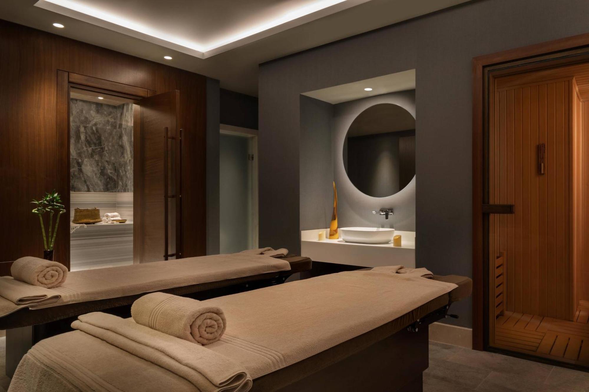 伊兹密尔万豪酒店 外观 照片 Spa treatment room